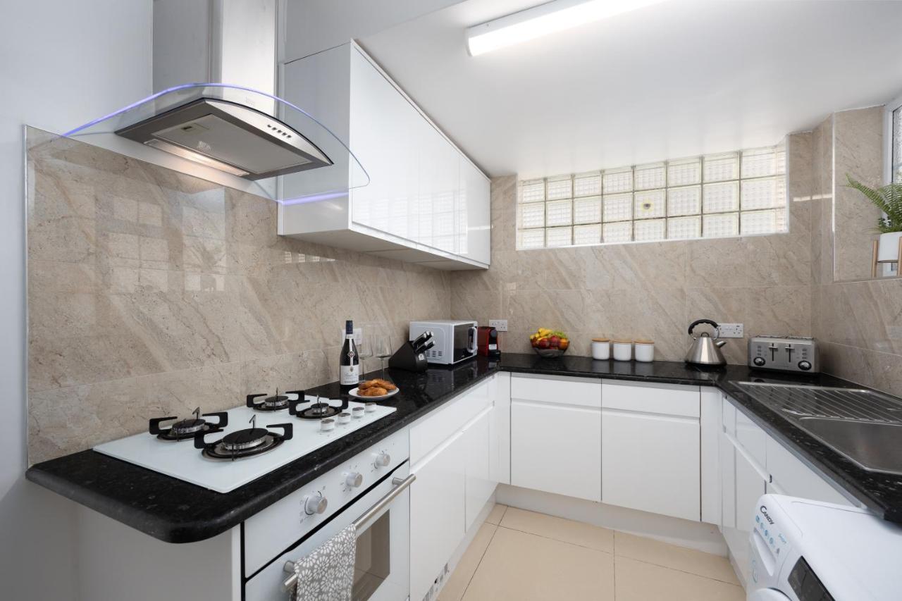 Spacious 4 Bedroom House Next To Kensington Palace London Exterior foto