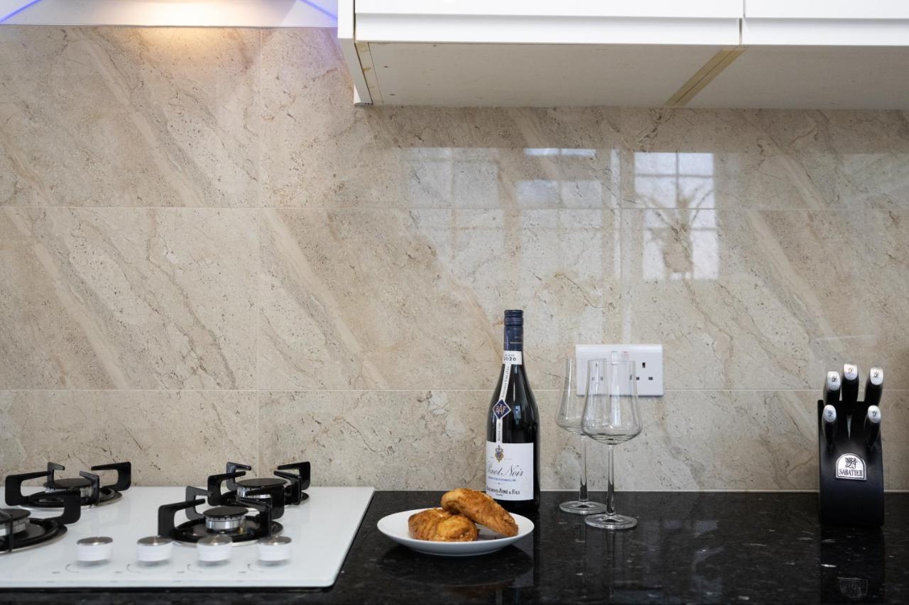 Spacious 4 Bedroom House Next To Kensington Palace London Exterior foto